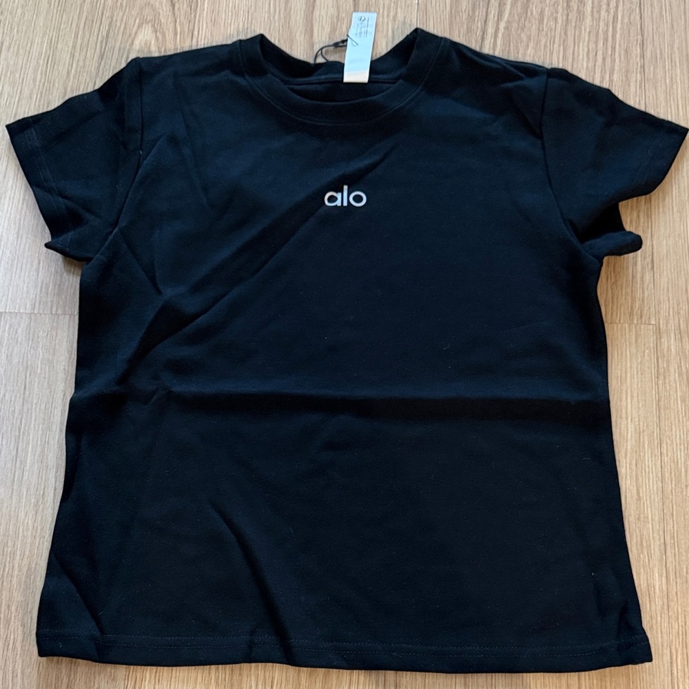 ALO Yoga Black Short Sleeve Logo Tee Kids Size
